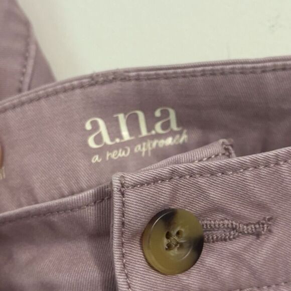 Ana A new approach light purple twill shorts size 18 tall - Picture 3 of 5